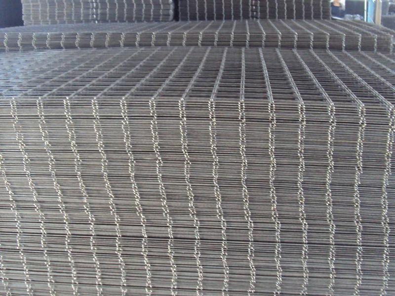 钢筋焊接网应用量所占钢筋总用量的比例不到十分之一